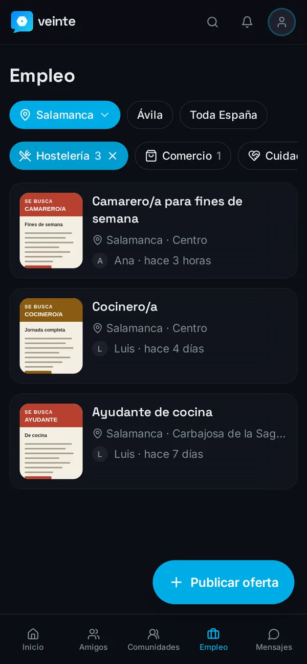 La sección Empleo en el móvil: Salamanca elegida, el filtro de Hostelería puesto y tres ofertas en la lista.